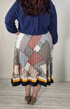 Load image into Gallery viewer, Plus Patchwork Pleated Skirt