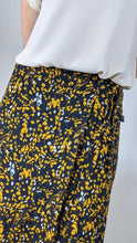 Load image into Gallery viewer, Navy Garden Skirt