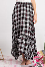 Load image into Gallery viewer, Plaid Yarn Crinkle Skirt